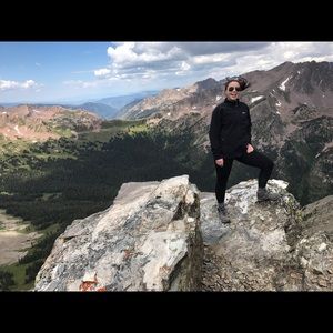 Meet your Posher, Mikala